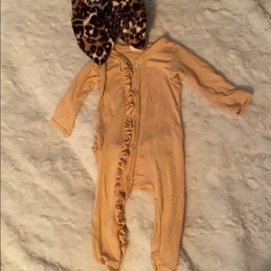 Spearmint love nb footie nude